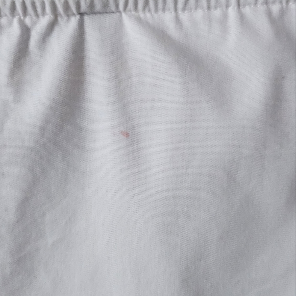 Express off shoulder wrap top with balloon sleeves - Picture 3 of 5